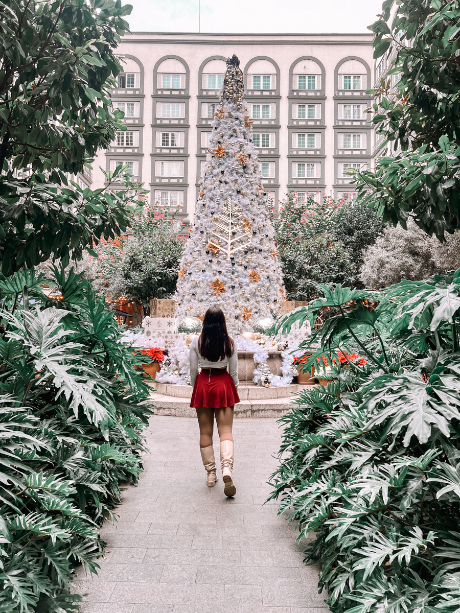Un oasis navideño en Reforma: Todo sobre la pista de patinaje del Four Seasons 2023