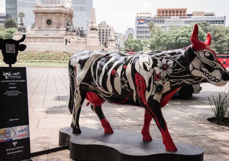 CowParade en CDMX: invasión de vacas coloridas en Paseo de la Reforma