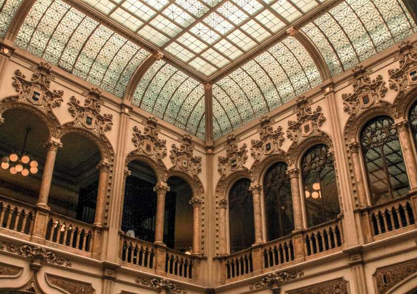 El Palacio Postal de la Ciudad de México: un palacio lleno de Cartas, historia y encanto